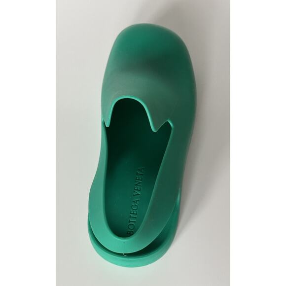 Bottega Veneta Matt Rubber Turquoise Sandals 8 US (41 Euro) 658767 IT NIB $600 main image 7